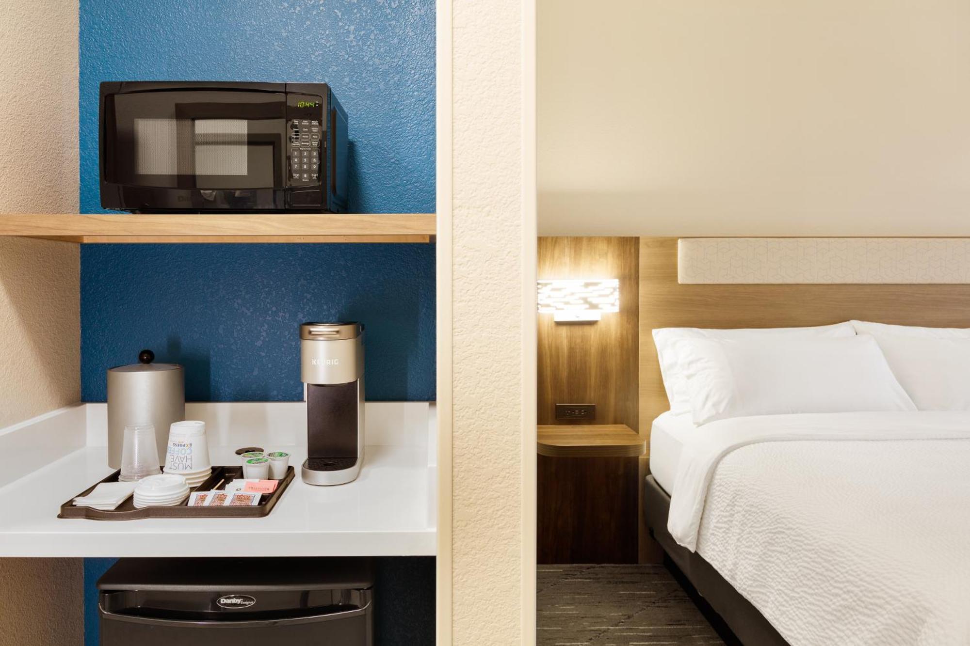 Holiday Inn Express Peachtree Corners-Norcross, An Ihg Hotel Extérieur photo